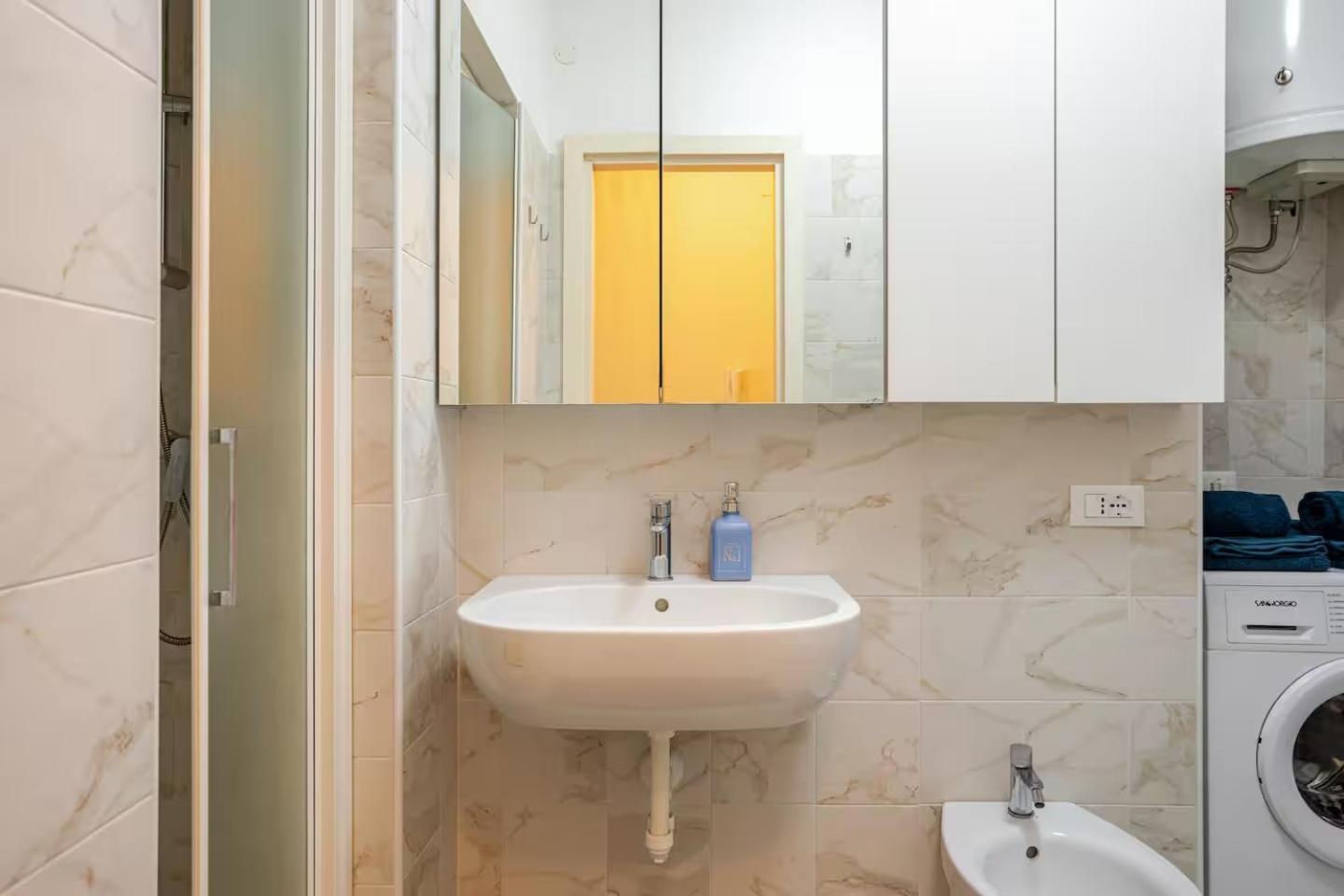 Sunny Home, Appartamento In Centro E Vicino Alla Spiaggia Grado Eksteriør bilde
