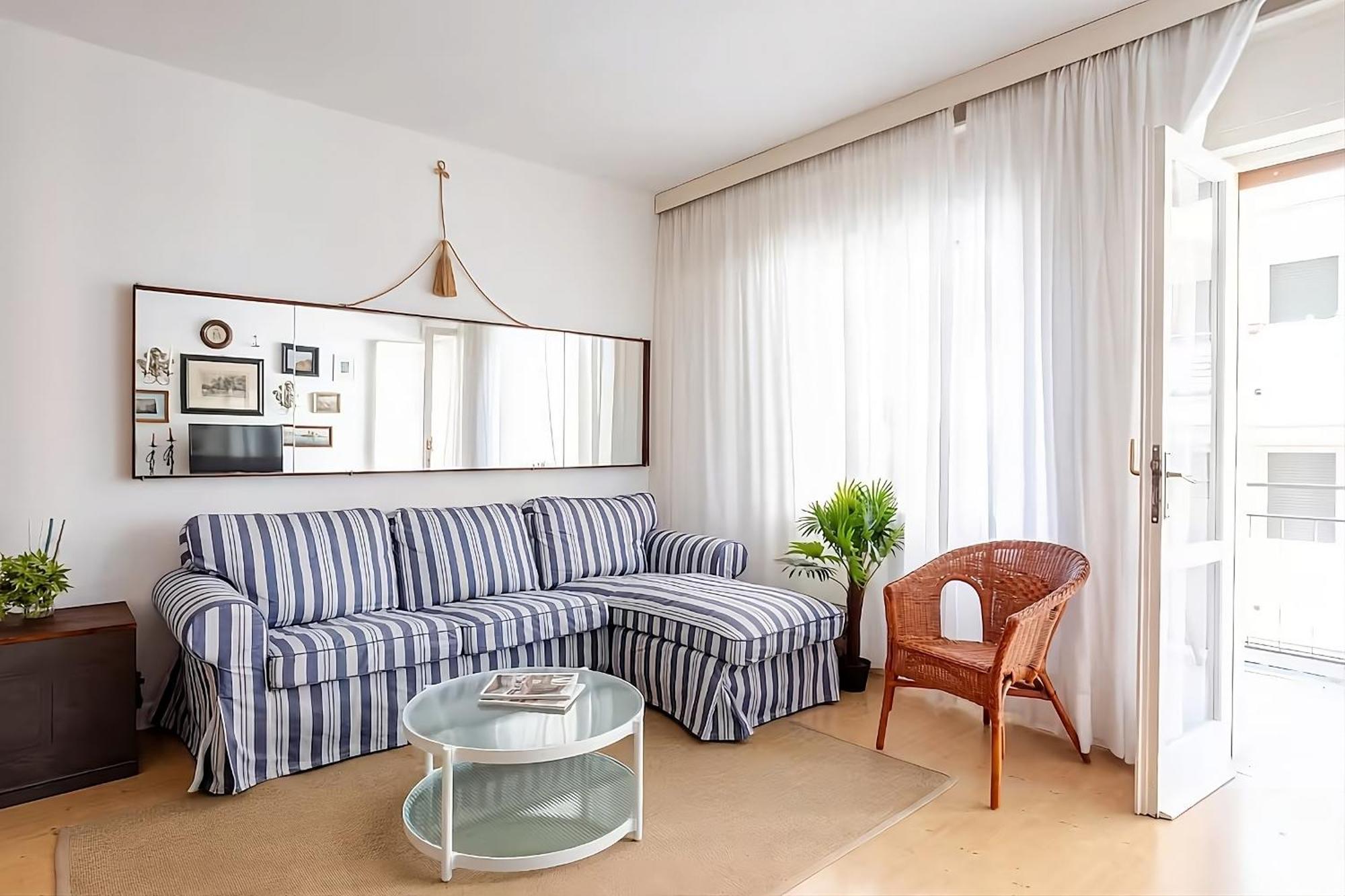 Sunny Home, Appartamento In Centro E Vicino Alla Spiaggia Grado Eksteriør bilde